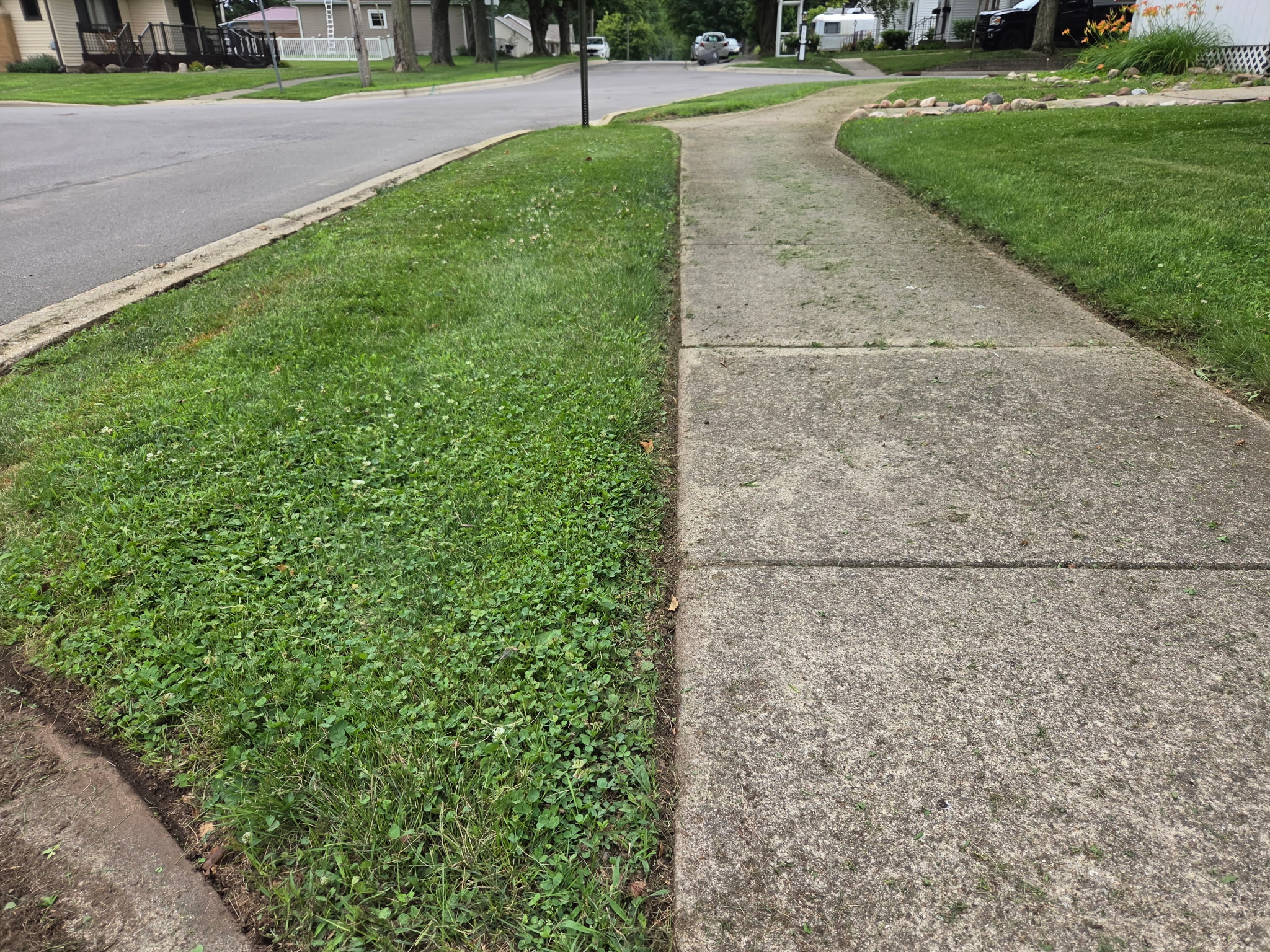 Sidewalk Edging